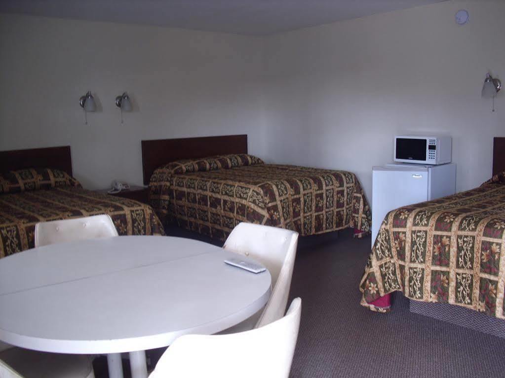 Penn Amish Motel Denver Buitenkant foto